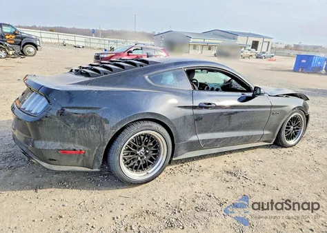 2022 Ford Mustang Gt z USA, uszkodzony, nr VIN 1FA6P8CF0N5140019